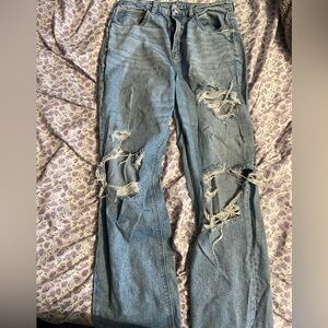 American eagle distressed jeans